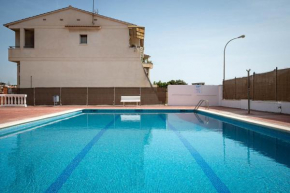 AT081 Piscina, airco, 12 min a pie de la playa